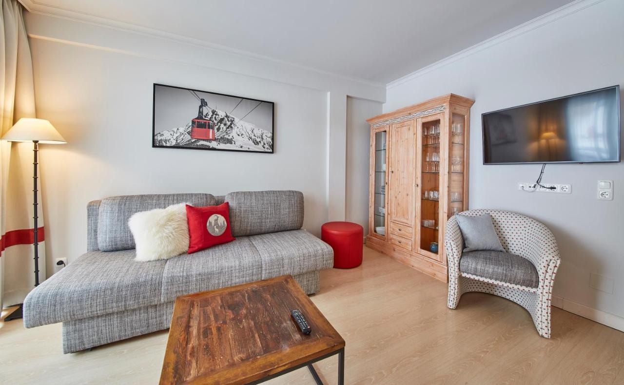 Huettl Relax Appartements Saalbach-Hinterglemm Extérieur photo